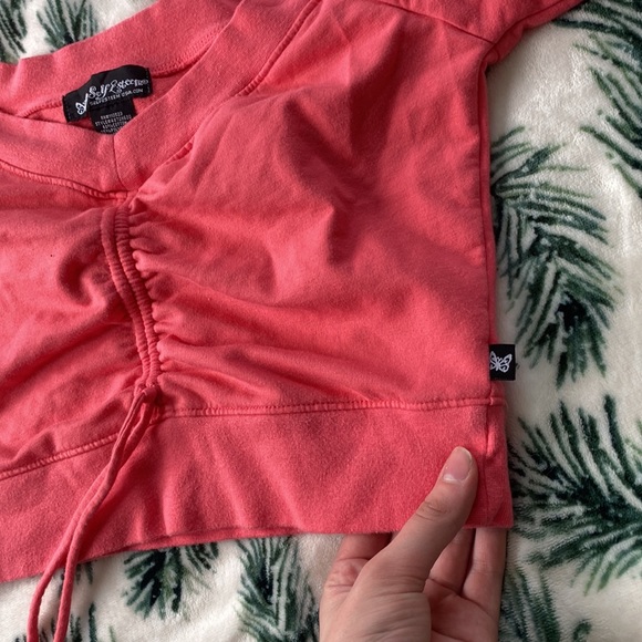 Short sleeve pink crop top, cute and unique - Picture 6 of 7